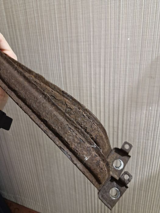 Крепления бензобака fiat punto 55700364, 55700363