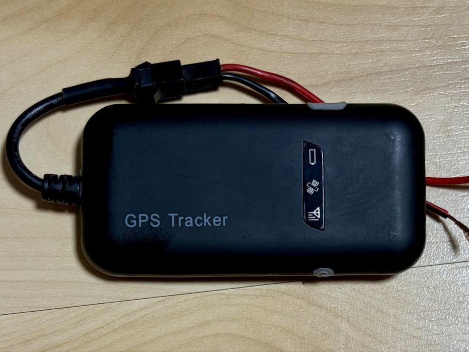 GPS трекер GT02A для автомобіля