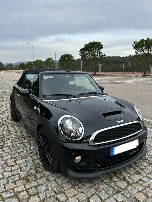 MINI Cabrio John Cooper Works