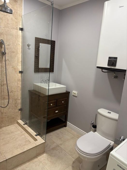 Терміновий  продаж  двухкімнатної в новобудові  в Київському районі