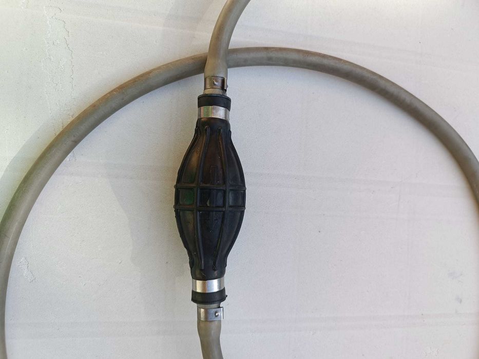 Depósito de gasolina Quicksilver como novo de 25 litros