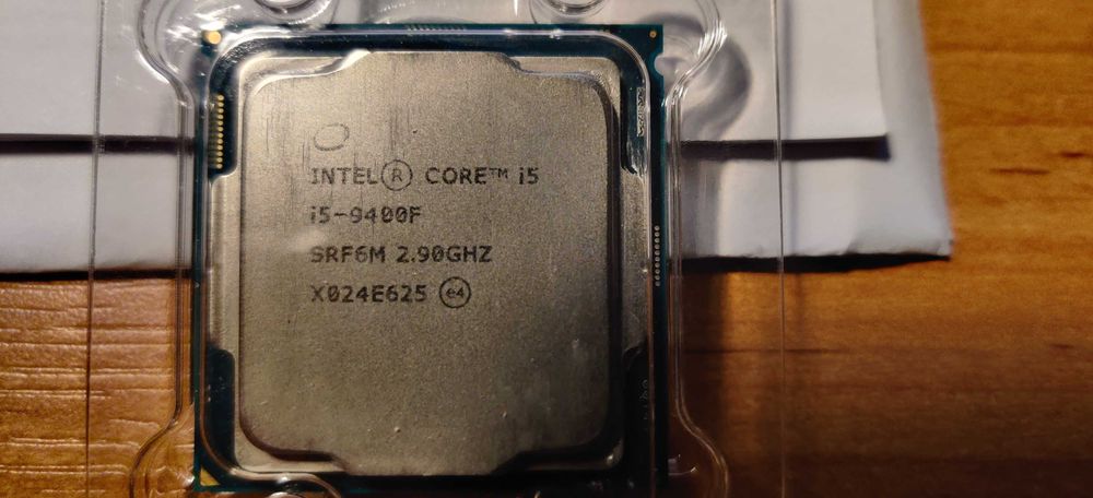 Intel Core i5-9400F LGA1151 + chłodzenie Spartan Pro HE924
