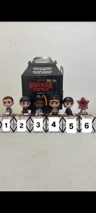 Bonecos stanger things mcdonalds (com caixa)