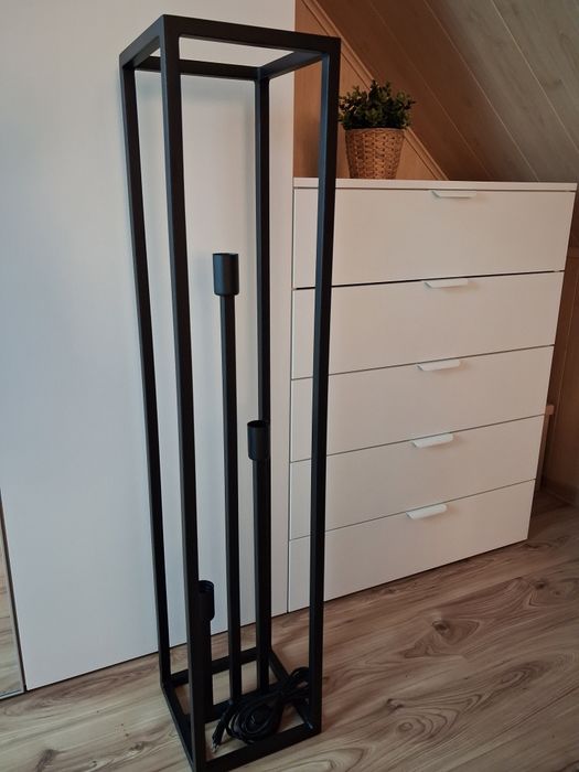 Lampa stojąca loft