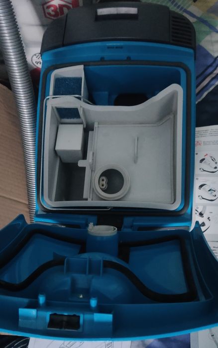 Продам пилесос Thomas Twin T1 Aquafilter
Миючий пилосос з водяною філь