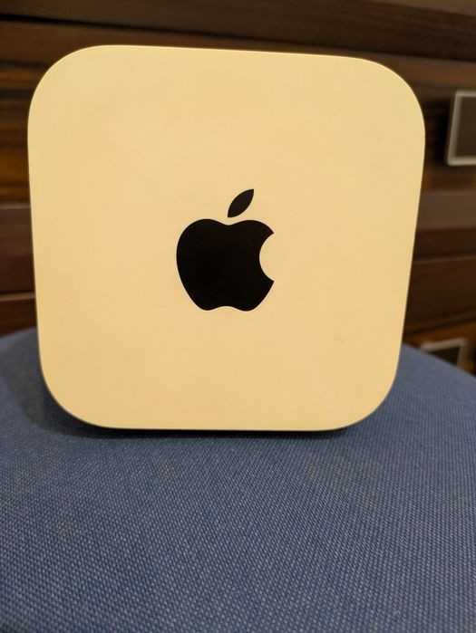 Wi-Fi Router Apple AirPort  A1521