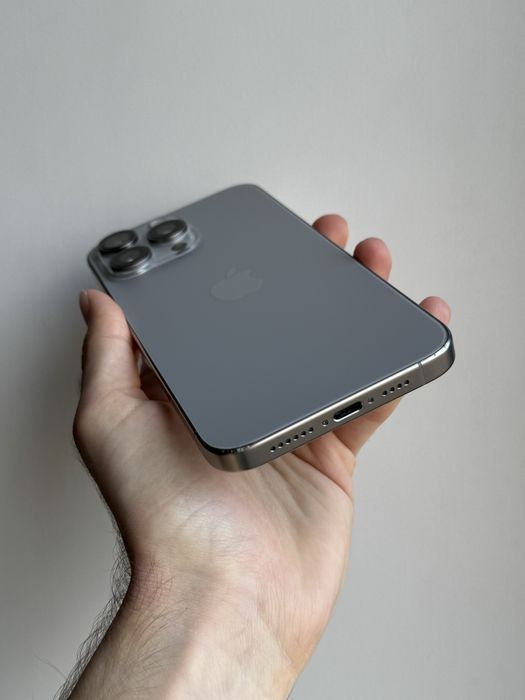 iPhone 15 Pro Max 256 Gb Natural Titanium Neverlock АКБ 88% Физ Сим