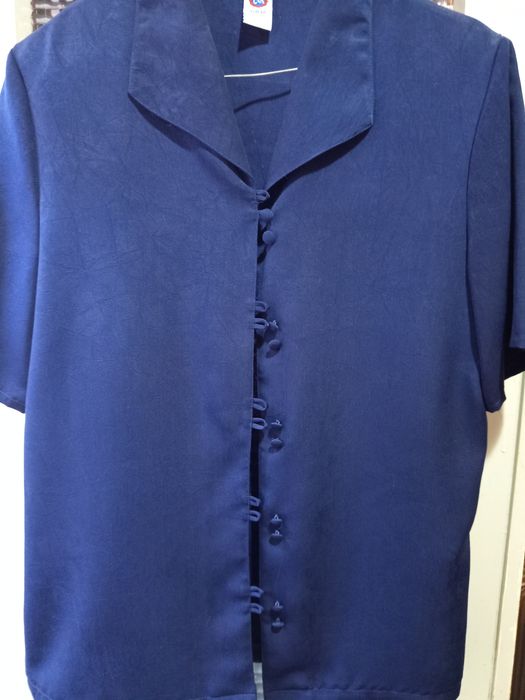 BLUSA.   C &  A.