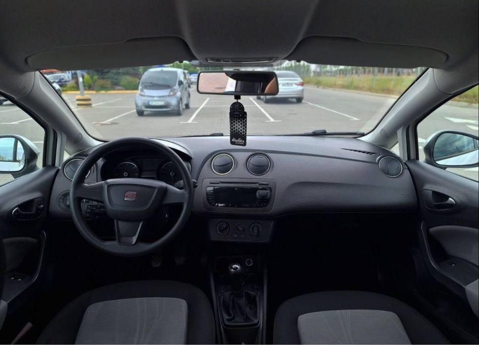 Продам SEAT IBIZA 2012рік.  1.6TD