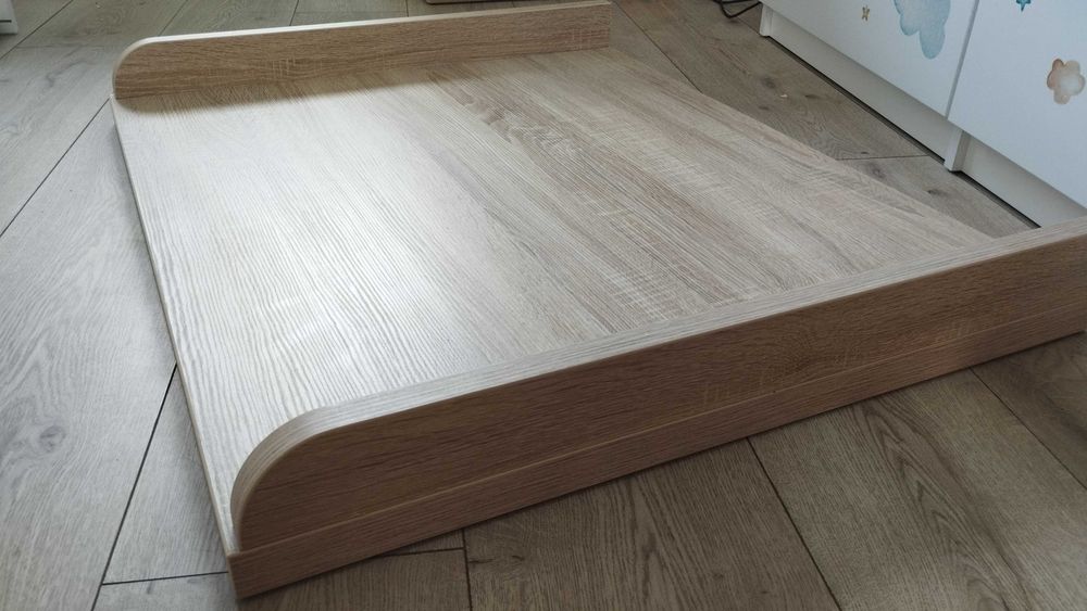 Duży drewniany przewijak