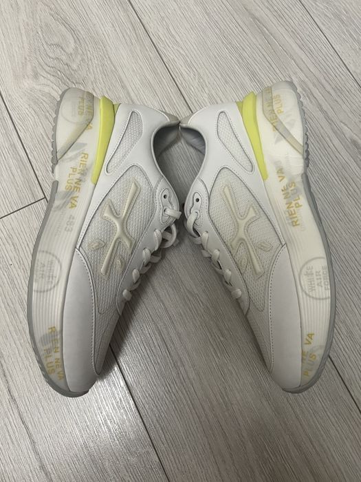 Premiata moerun 6822