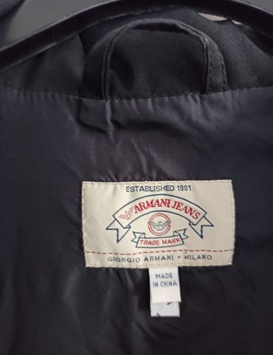Kurtka damska przejściowa czarna Armani Jeans r. 44