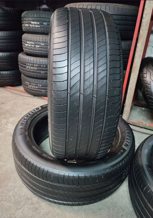 Pneus 225/50r19 Michelin e.Primacy com 80% piso