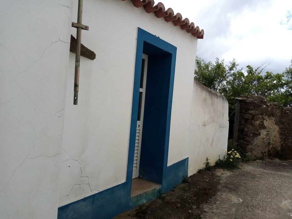 Vende Casa Turistica Corte Serrano