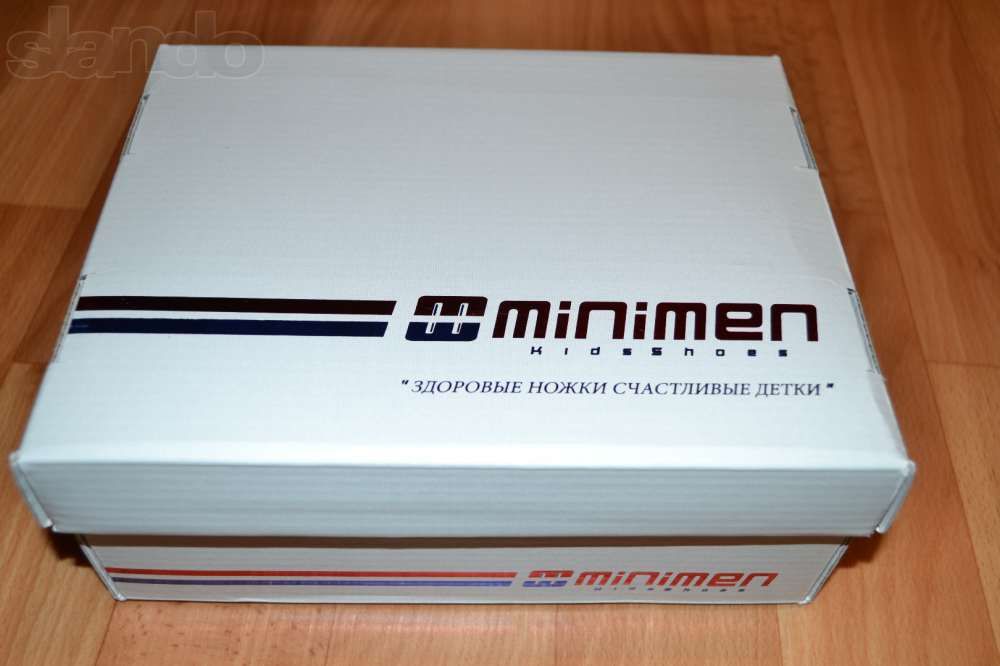 Продам кожаные ботинки фирмы "MINIMEN" на девочку