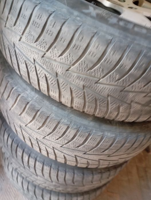 Колеса в сборе 215/70/16
