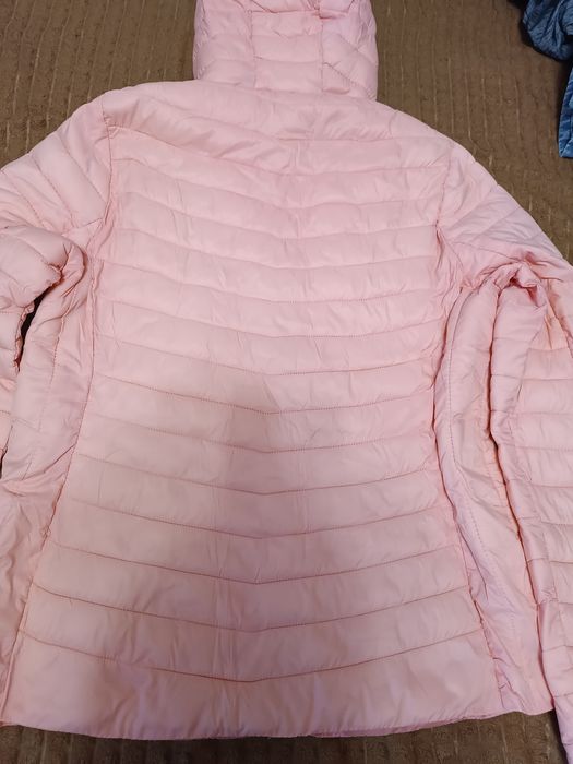 Продам демисезонные куртки