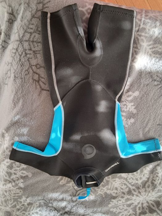 Sprzedam kombinezon piankowy