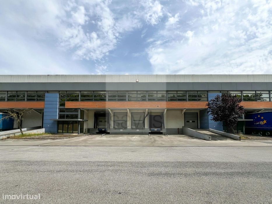 Logistics Warehouses | Arrogela | Alverca