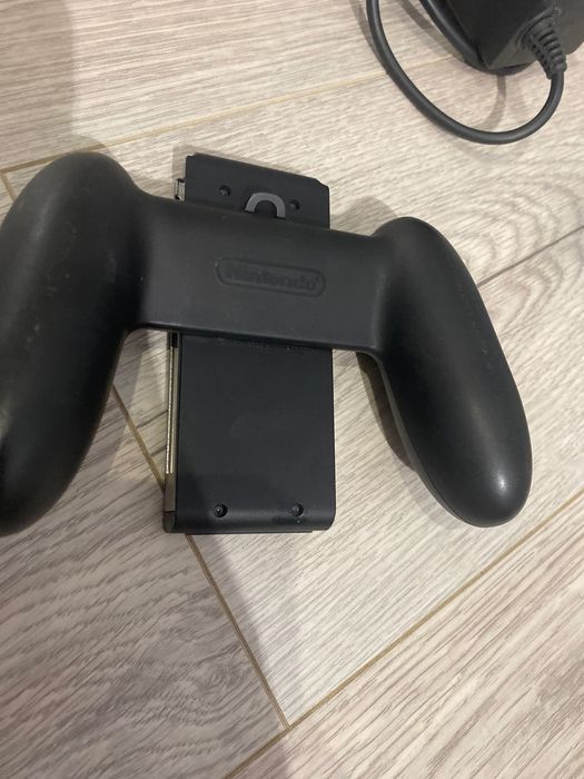 Nintendo switch zestaw.Kontroler+stacja dokująca Nintendo+ ładowarka
