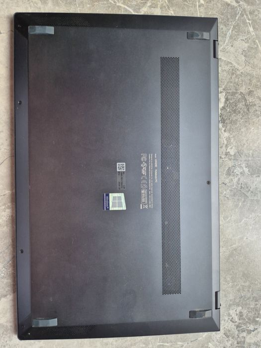 Ноутбук Asus Zenbook 14" UX425EA
