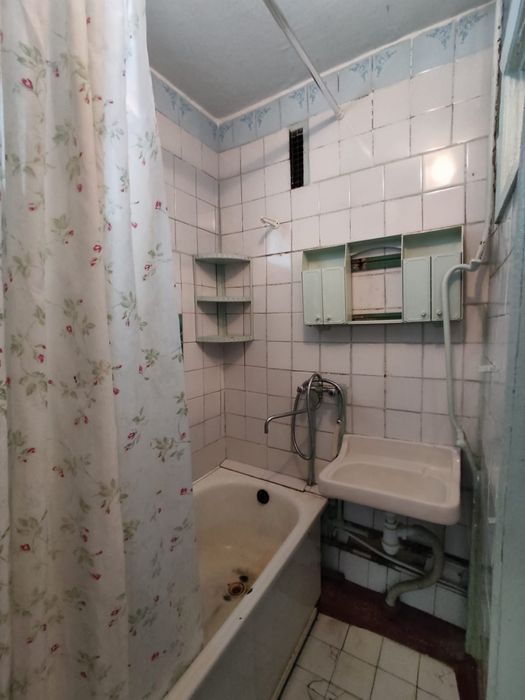 Продаж 2-кімнатної квартири в центрі Кременчука