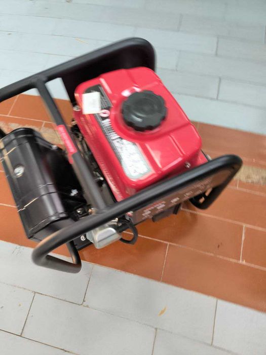 Генератор інверторний Vitals IG 1.0b