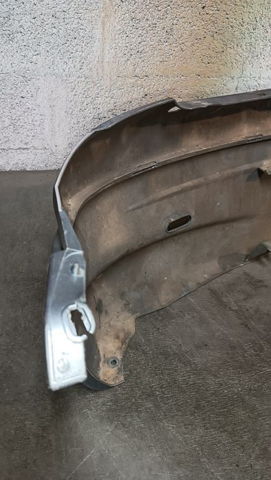 Vendo parachoque de trás Peugeot 206 ano 1998/2002