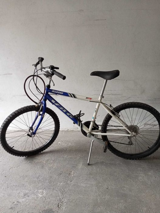 Bicicleta com quadro VAG