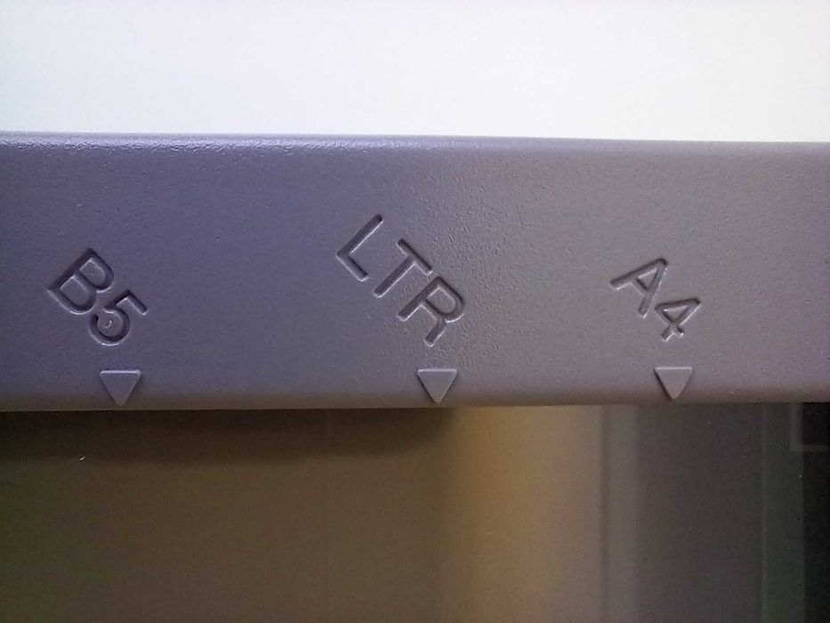 Scanner Canon modelo Lide 25 ultra compacto