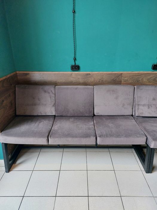 Диван нерозскладний  156×70 висота75см