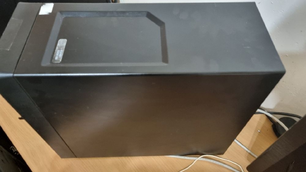 Komputer stacjonarny Dell