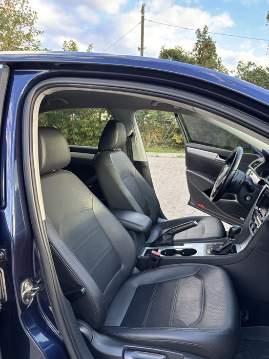 Volkswagen Passat 2012рік, 2.5газ/бензин