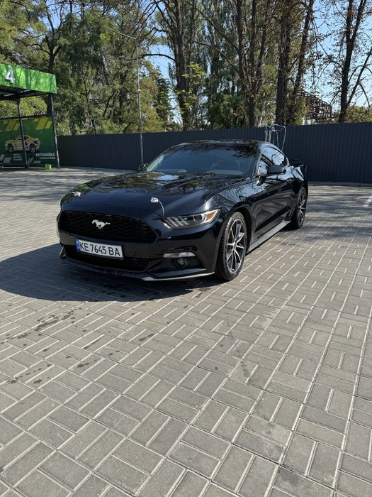 Ford mustang 2017