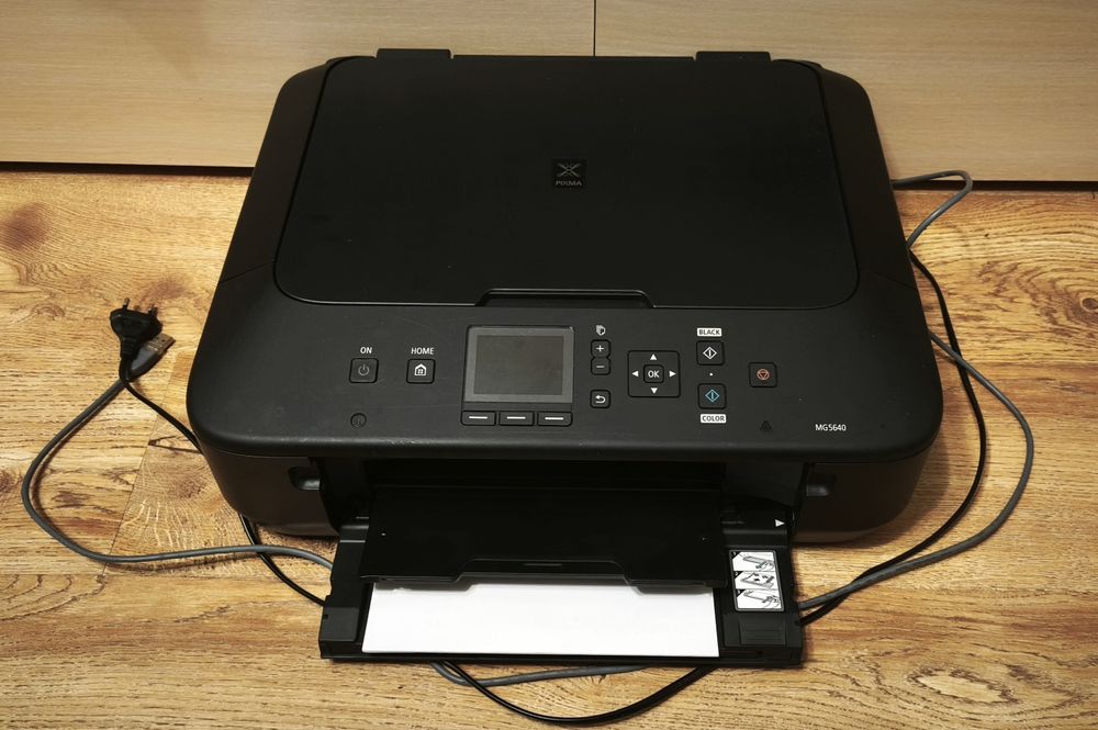 принтер Canon PIXMA MG5640 Black  Wi-Fi + USB cable