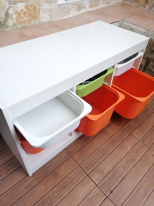 Móvel Ikea Trofast com 6 gavetas