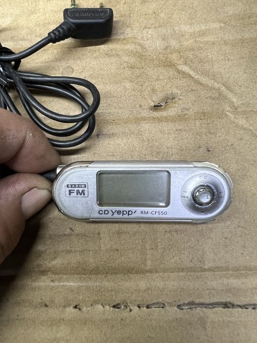 Продам CD/Mp3 Плеера Под Ремонт или На ЗАПЧАСТИ