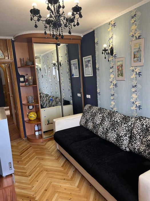Продам 3 х кімнатну квартиру! 
м. Левада, вул. Москалівська