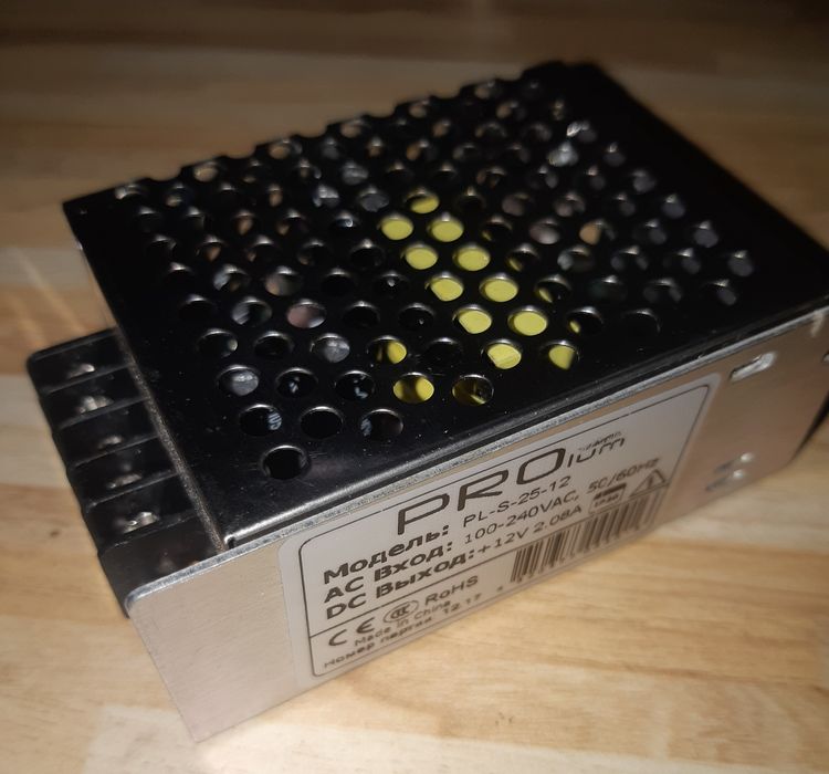 Блок питания 12-14 в 2 А