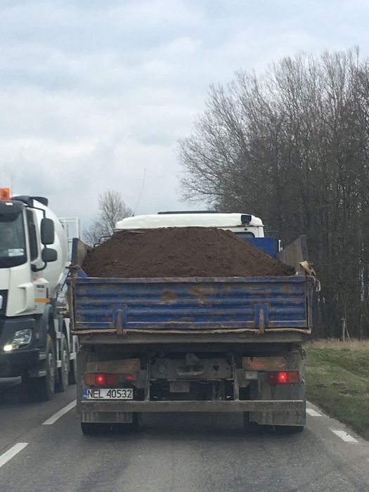 Ziemia pod warzywa i trawę