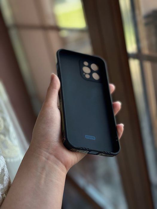 Чехол на Ipnone 12 pro MAX