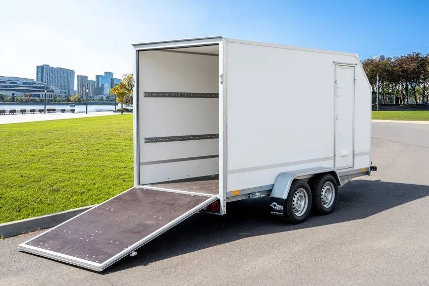 Blyss F 2036 T Furgon  Przyczepa kontener z Trapem najazdowym, przewóz pojazdów, Furgon