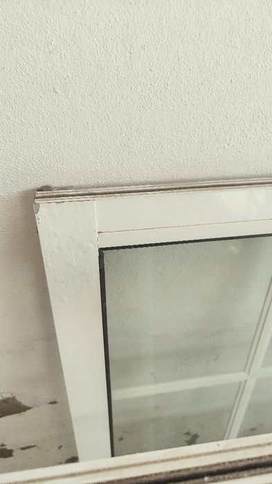 Janela de correr em alumínio branco