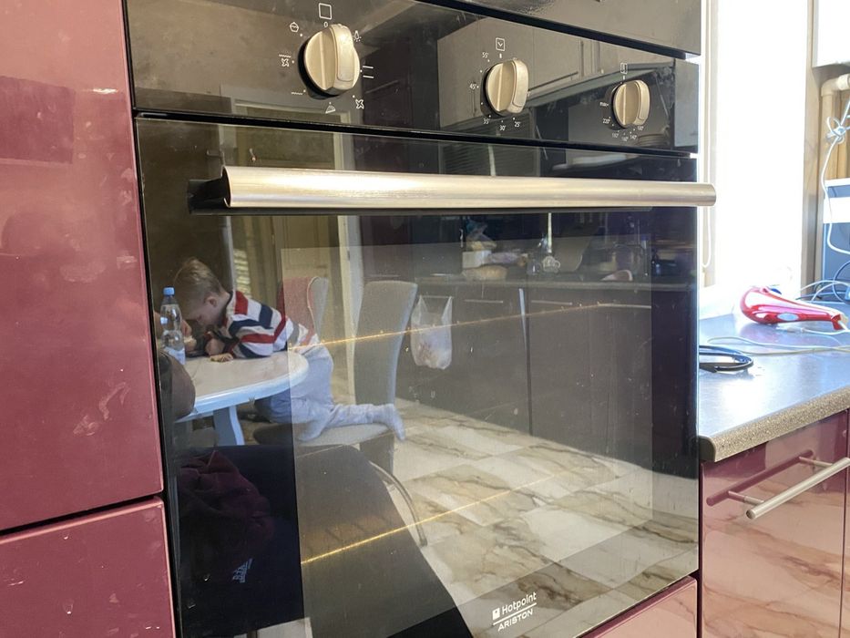 Духова шафа Hotpoint Ariston fkq 61/ha духовка