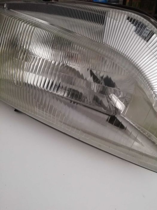 Ópticas para peugeot 306