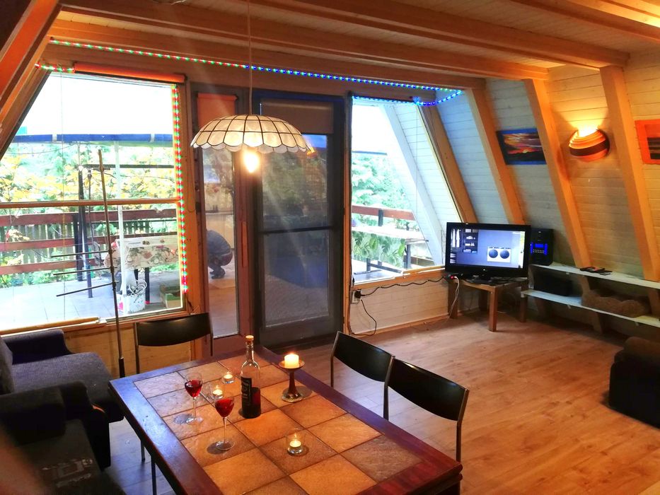 Domek kempingowy nad jeziorem płot, linia brzegowa, 40m-pomost, plaza