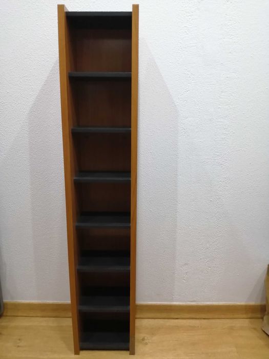 Torre para cd's em pinho64297965740417121