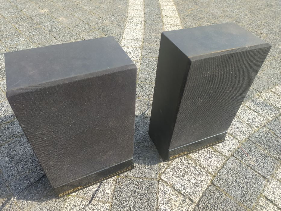 Głośniki international