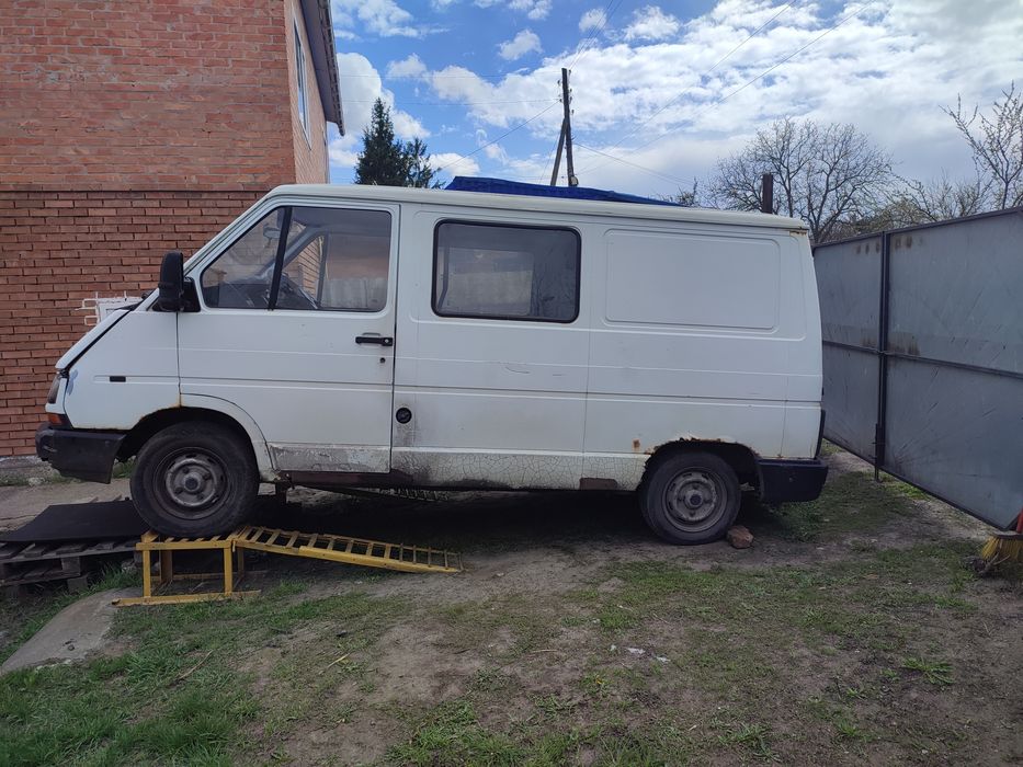Продам Рено трафік 97р