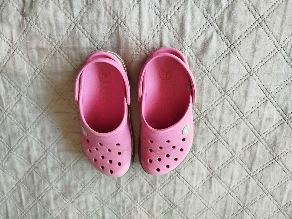 Klapki crocs dla dziewczynki